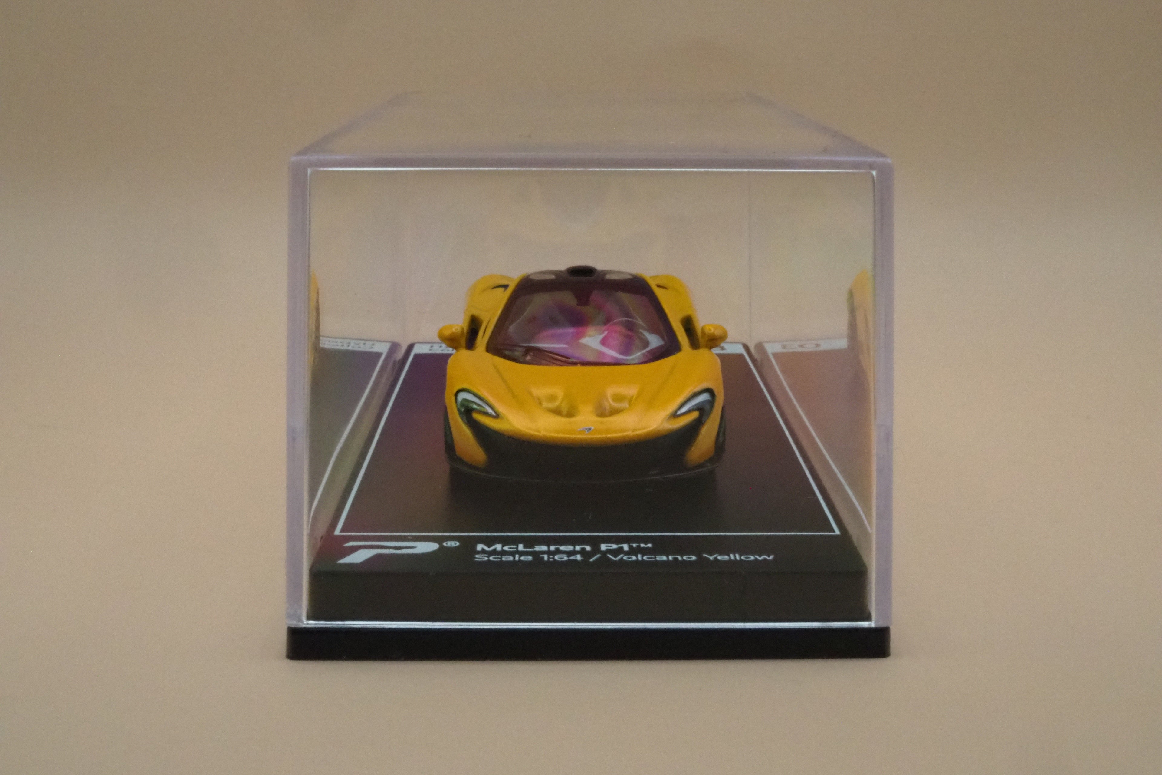 McLaren P1 – 1:64 – Volcano Yellow